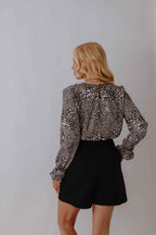 Blusa Fechada Botões