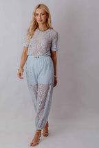 Conjunto de Blusa e Calça Em Renda Com Cinto