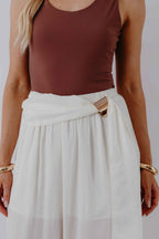 Calça Pantalona com Cintura Transpassada