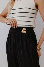 Calça Pantalona com Cintura Transpassada