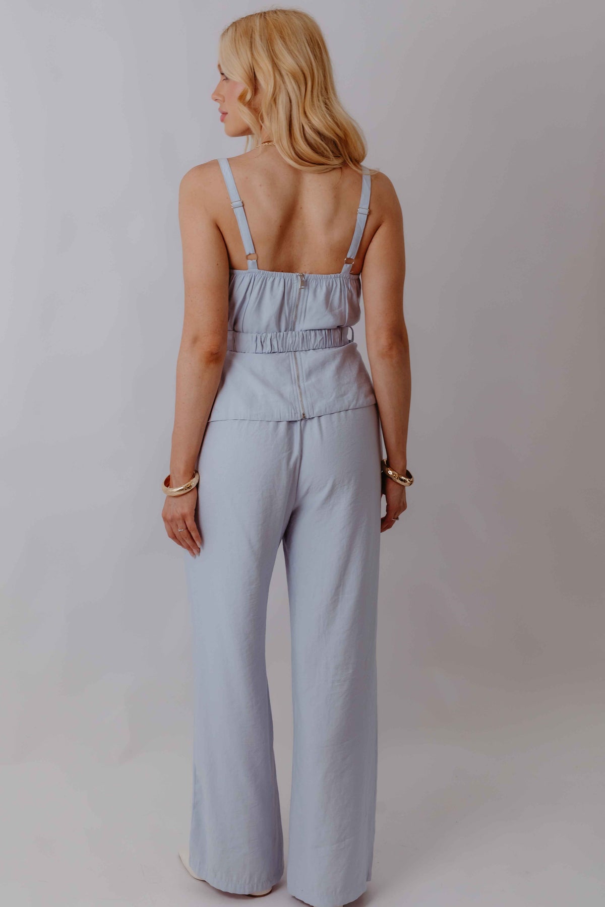 Conjunto de Alfaiataria com Peplum Assimétrico e Cinto