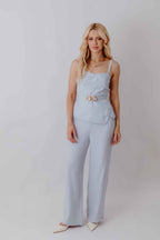 Conjunto de Alfaiataria com Peplum Assimétrico e Cinto