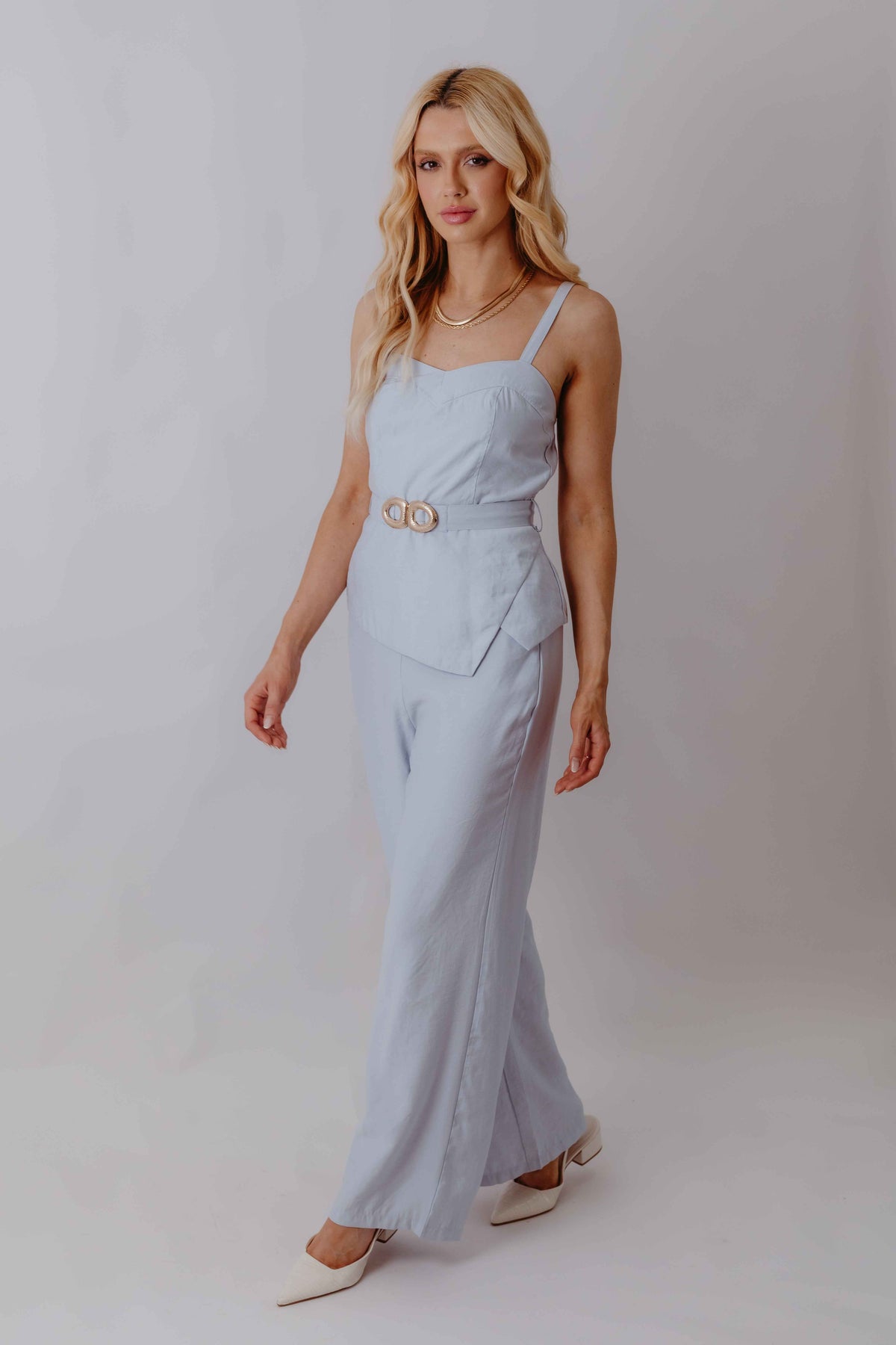 Conjunto de Alfaiataria com Peplum Assimétrico e Cinto