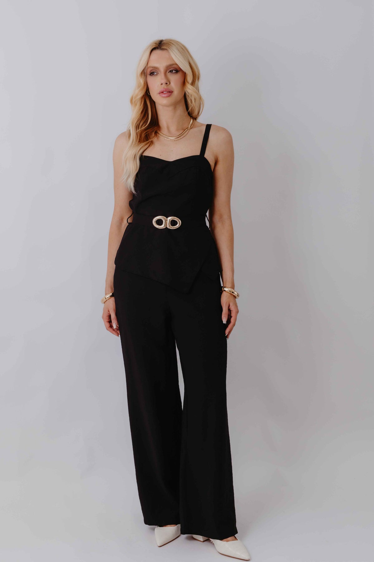 Conjunto de Alfaiataria com Peplum Assimétrico e Cinto
